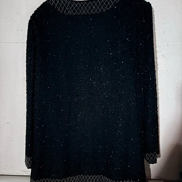 Elegant Black Beaded sparkly Women's formal wear - Picture 4 of 9